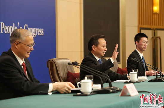 污染防治进入艰难期，不能动摇松劲